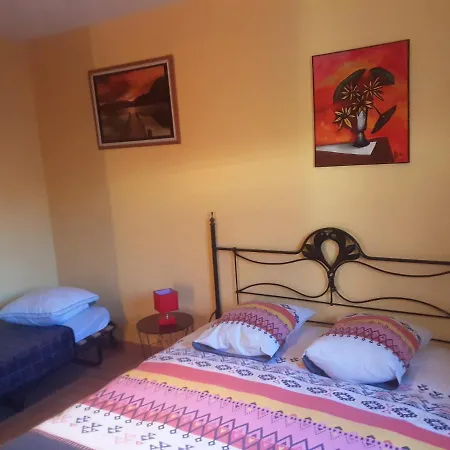 Chambre Parentale Exotique Au Mazier Des 3Ifs * Bevons
